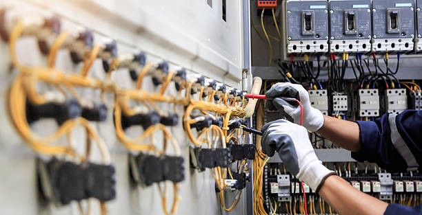 Professional Electrician technician working in Ovid, MI